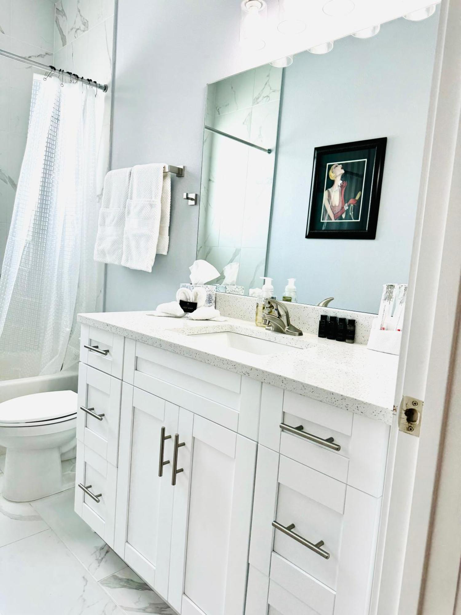 Brand New Tampa Oasis With Private Jacuzzi Retreat Villa Lutz Bagian luar foto