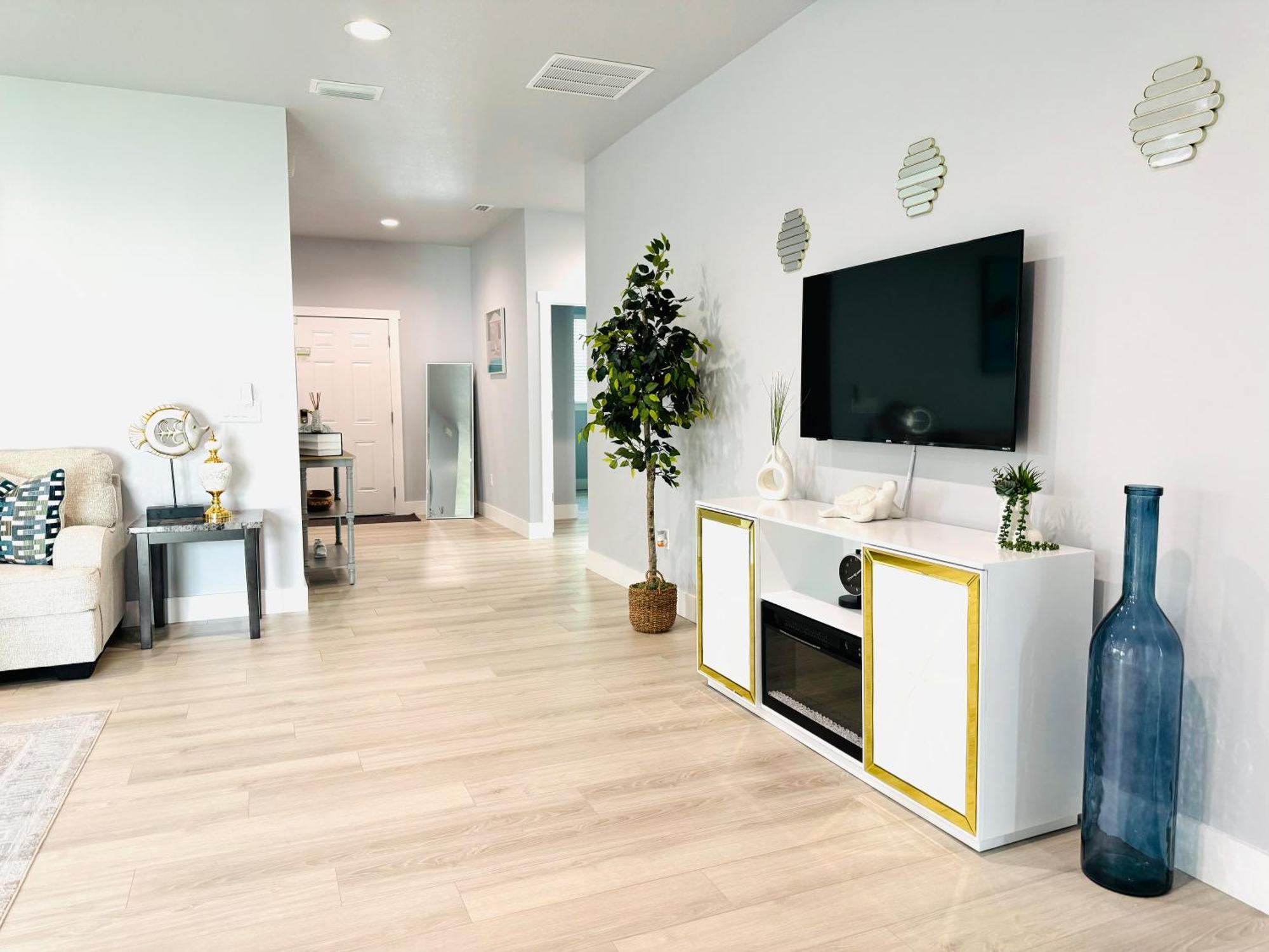Brand New Tampa Oasis With Private Jacuzzi Retreat Villa Lutz Bagian luar foto