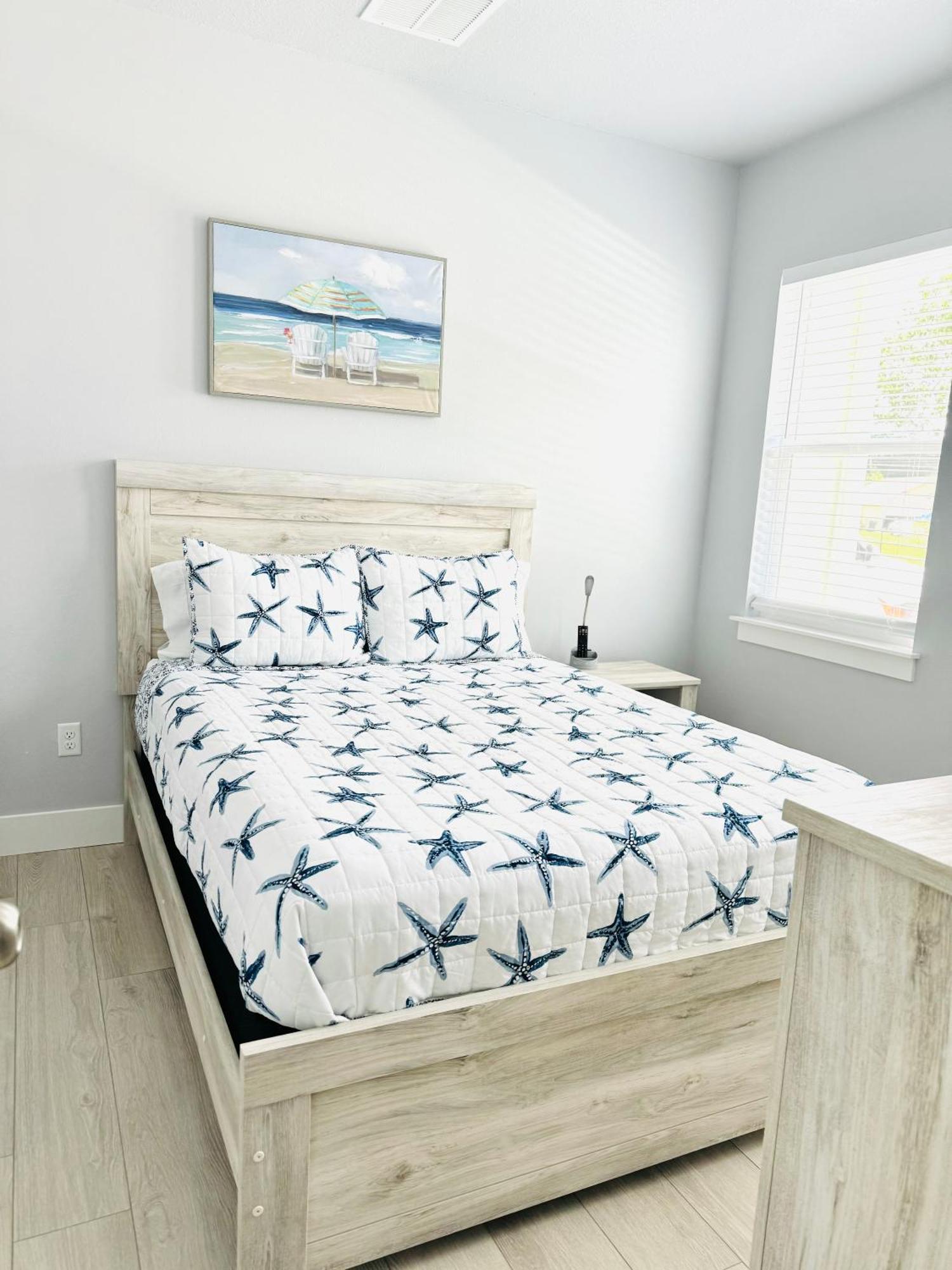 Brand New Tampa Oasis With Private Jacuzzi Retreat Villa Lutz Bagian luar foto